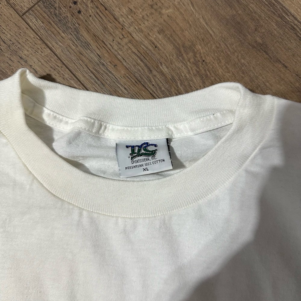 Vintage Nevada Wolf Pack Shirt View 2